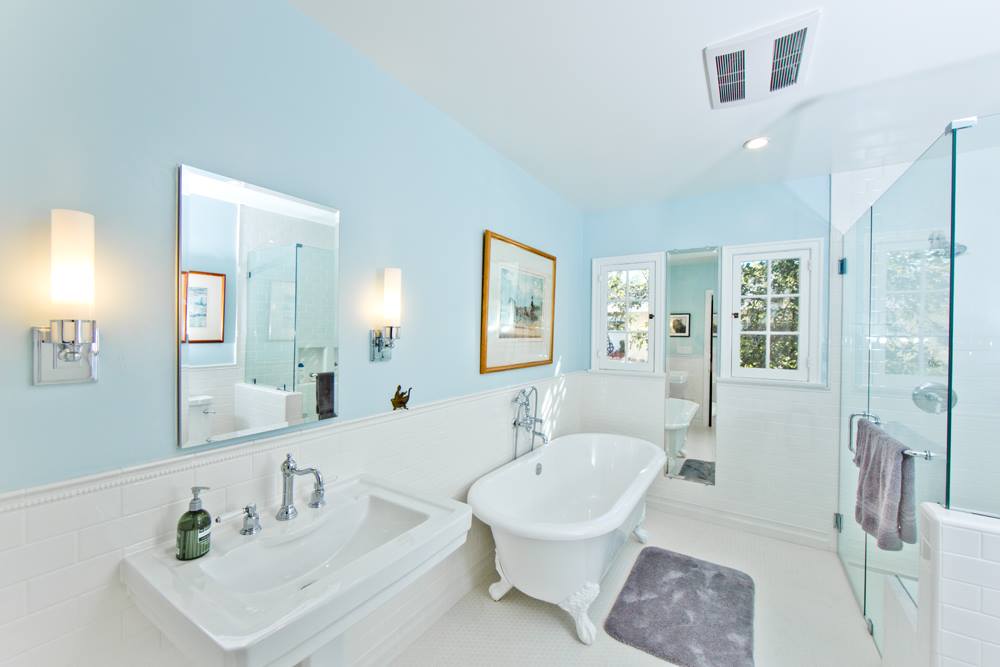 bathroom remodeling contractor
